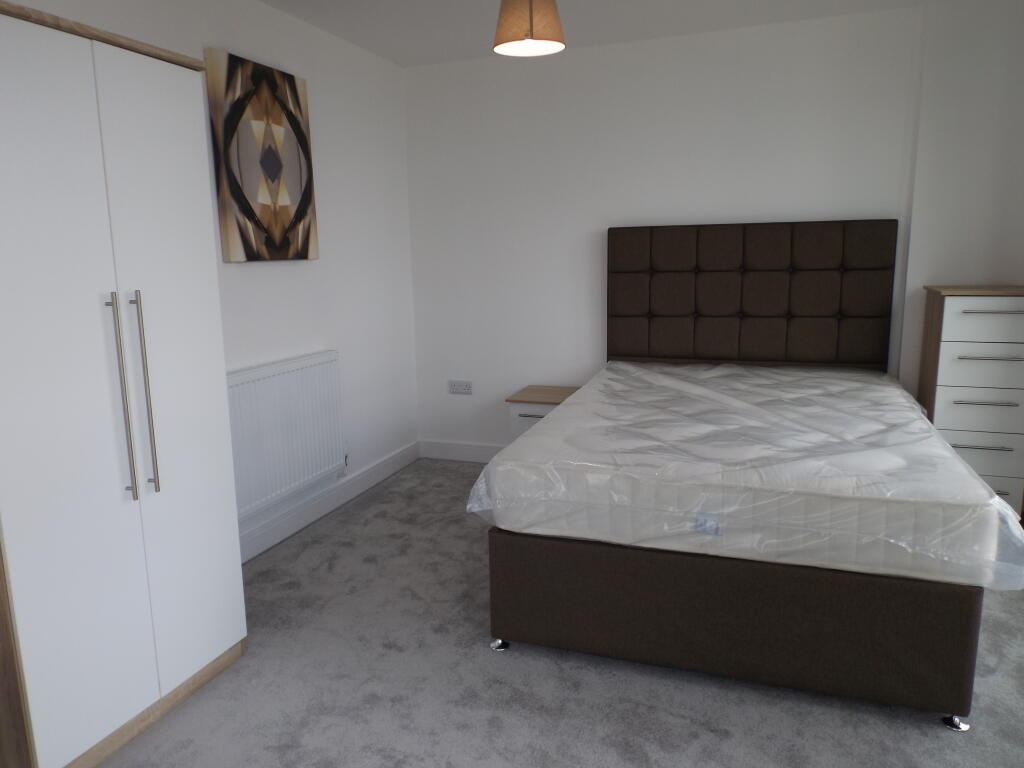 Additional image 5 of Fabrick Square