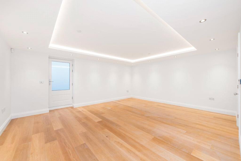 Additional image 6 of Aldington Place, Cowper Road, Harpenden, Hertfordshire, AL5