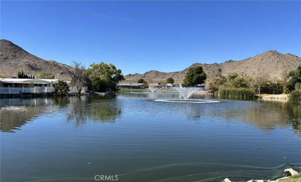 Additional image 75 of 20843 Waalew Rd Unit C4, Apple Valley, CA 92307