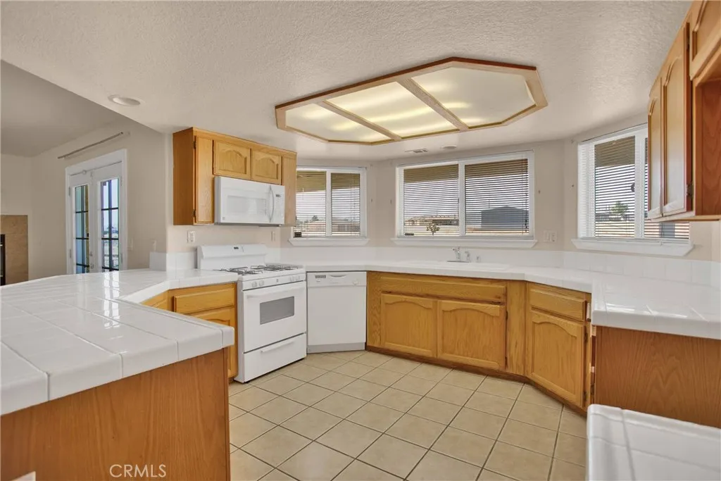 Additional image 55 of 10903 E Avenue, Hesperia, CA 92345