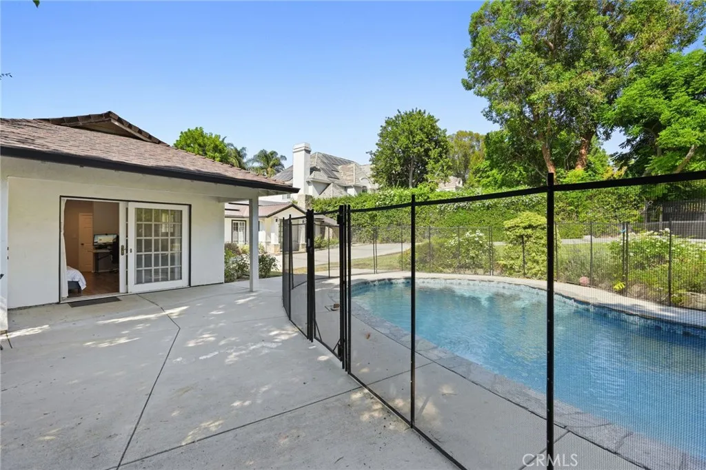 Additional image 59 of 18433 Tarzana Drive, Tarzana, CA 91356