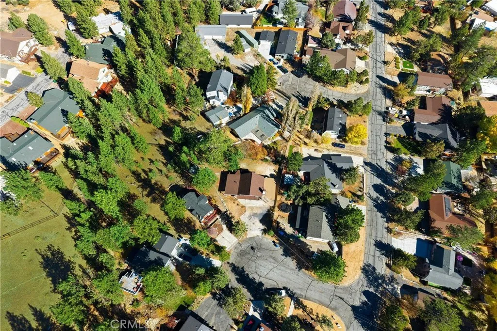 Additional image 32 of 421 Saint Cloud Cir, Big Bear City, CA 92314