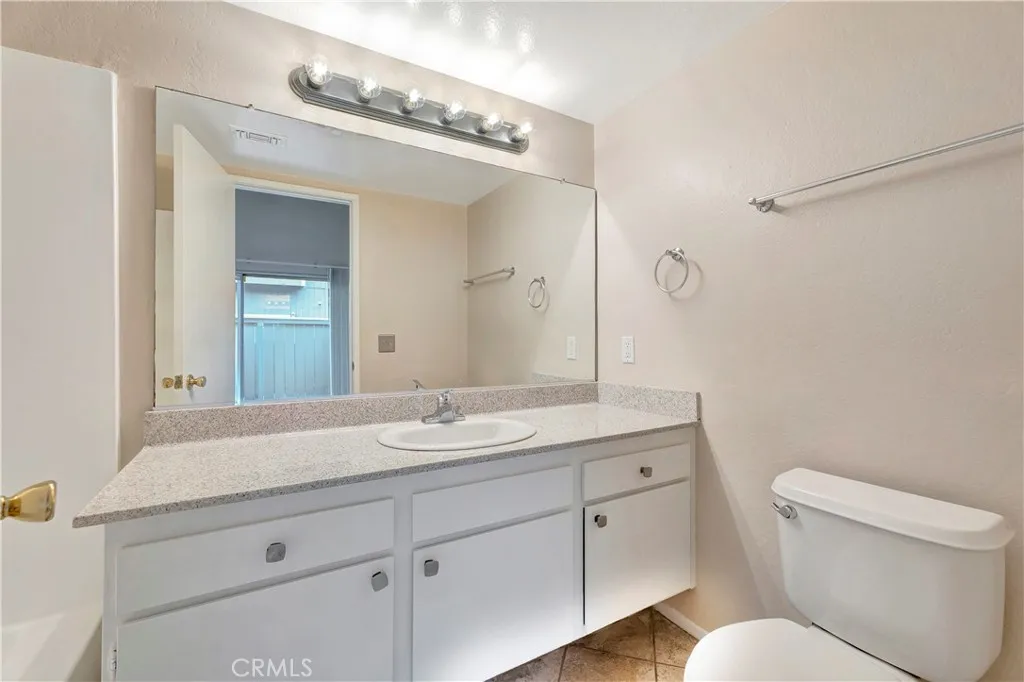 Additional image 17 of 2670 W Segerstrom Ave Unit f, Santa Ana, CA 92704