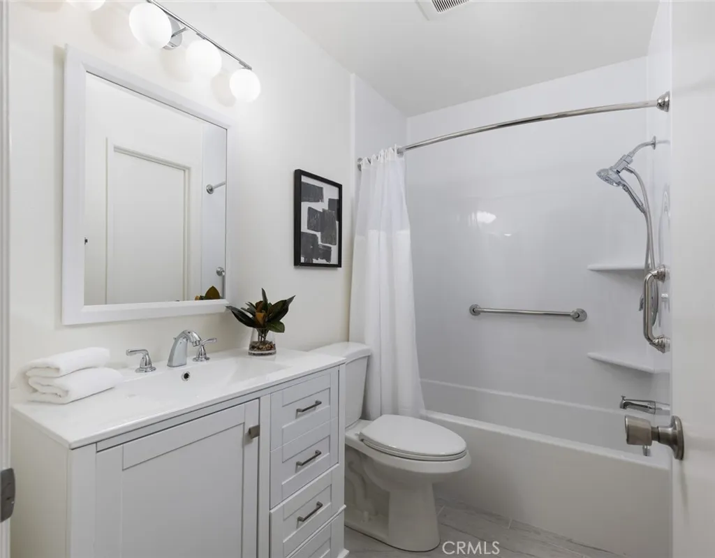 Additional image 15 of 257 Huntington, Irvine, CA 92620