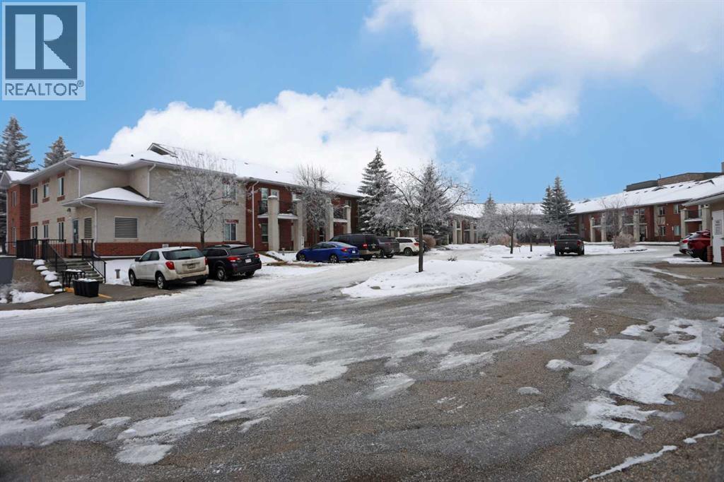 233, 550 Prominence Rise SW|Calgary, Alberta T3H5J1