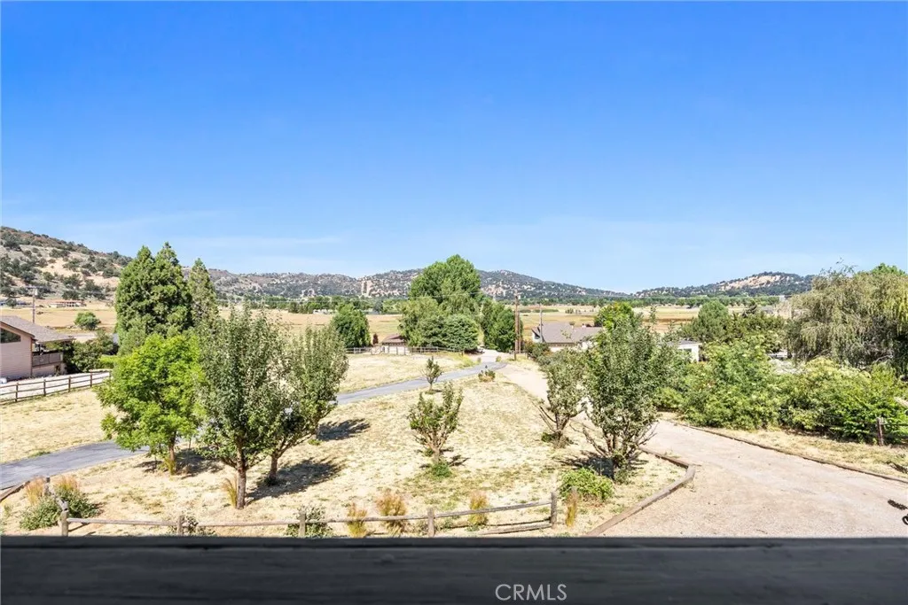 Additional image 31 of 23740 Lakeview Dr, Tehachapi, CA 93561
