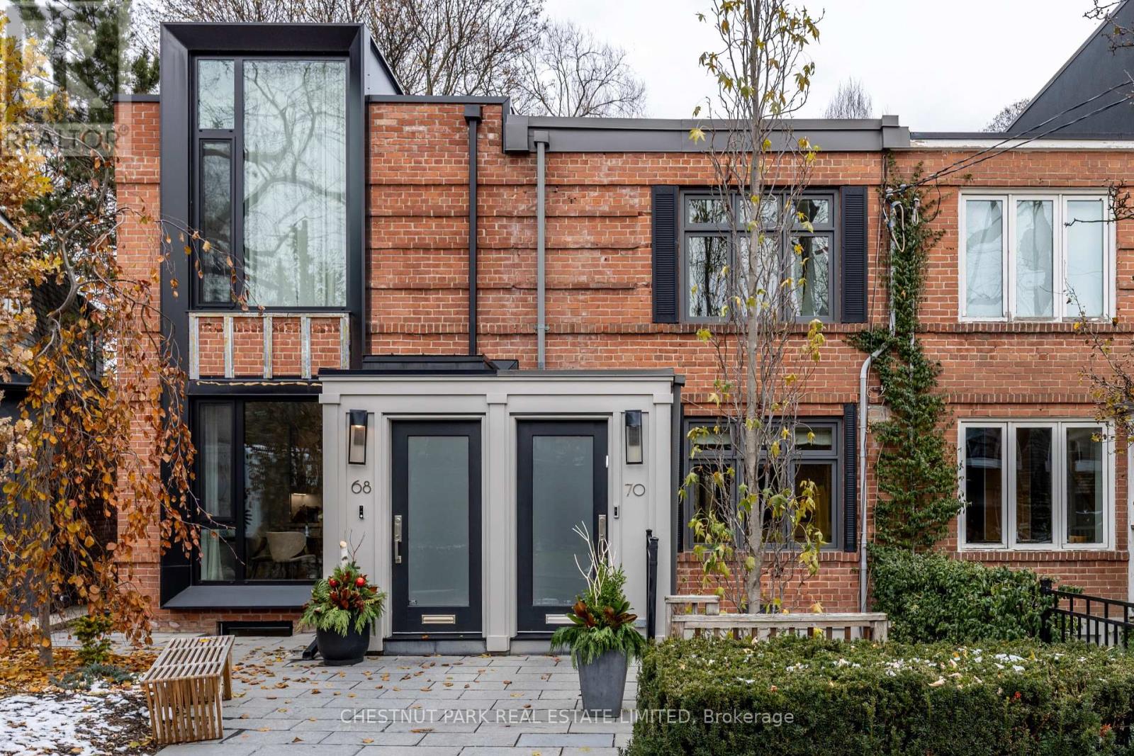 Property image for 70 SUMMERHILL GARDENS|Toronto (Rosedale-Moore Park), Ontario M4T1B4