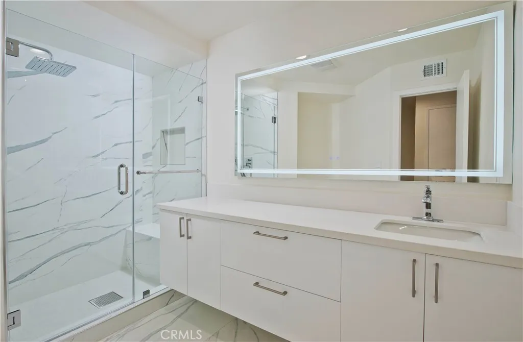 Property image for 5333 Zelzah Avenue Unit 102, Encino, CA 91316