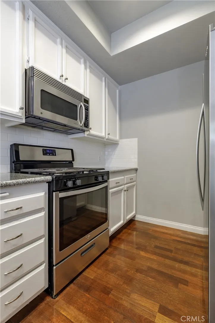 Additional image 48 of 7325 Vassar, Canoga Park, CA 91303