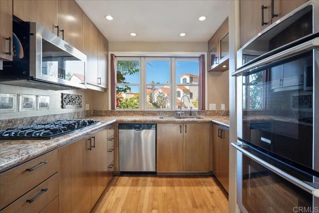 Additional image 18 of 7339 Draper Avenue, La Jolla, CA 92037