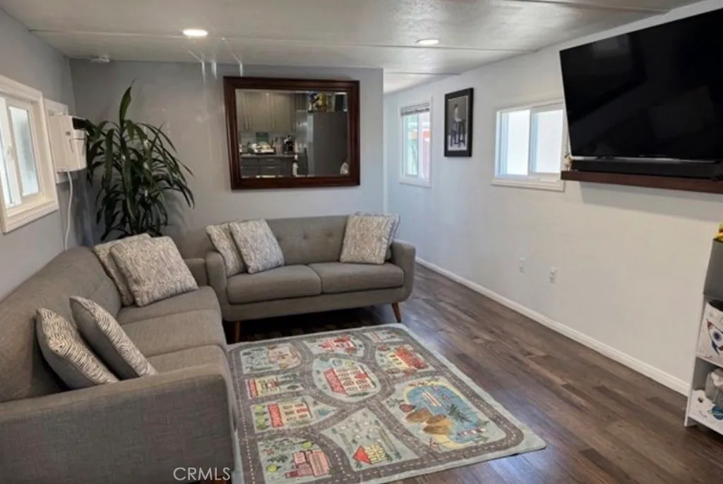 Additional image 24 of 715 W 220th St, Torrance, CA 90502