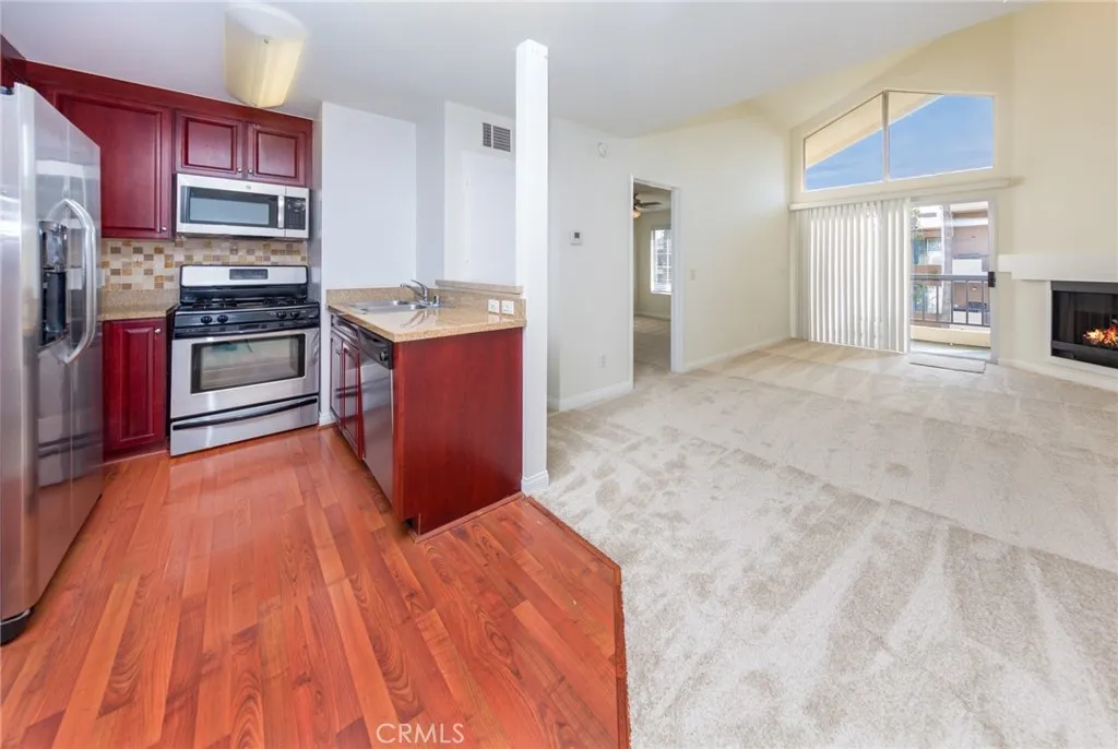 Additional image 2 of 5545 Canoga Avenue Unit 320, Woodland Hills, CA 91367