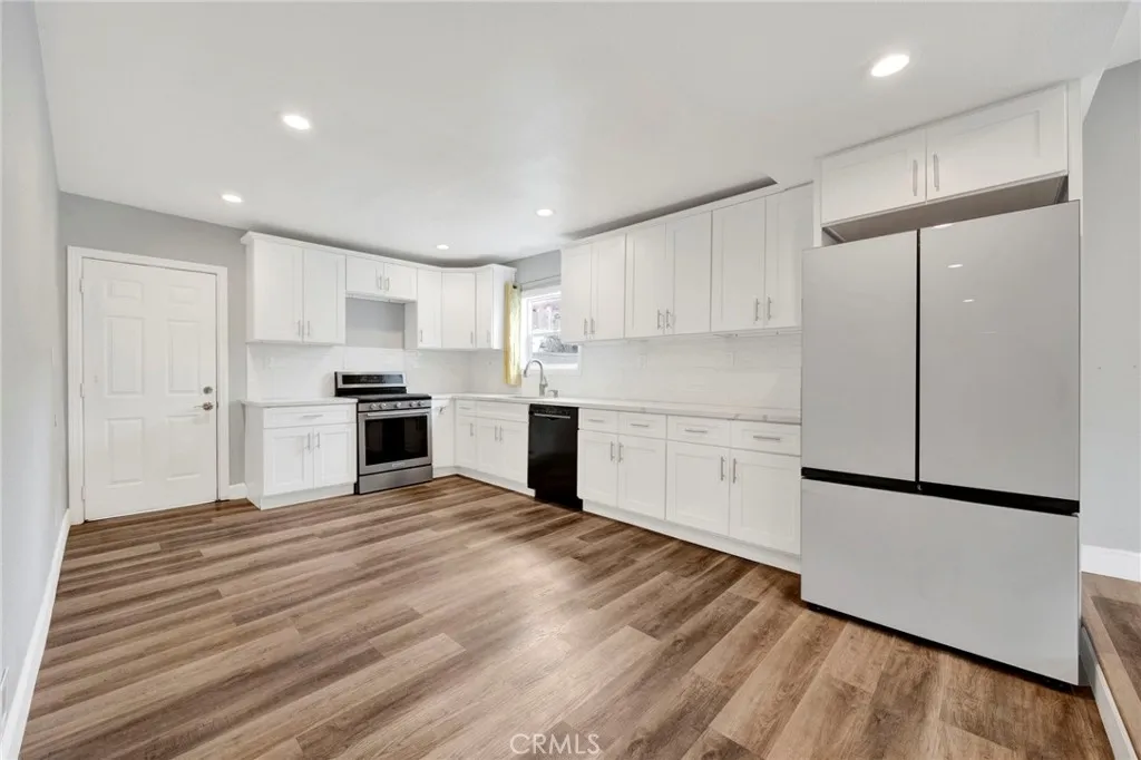 Additional image 8 of 1109 S Dacotah St, Los Angeles, CA 90023