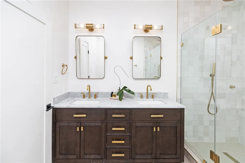 Additional image 38 of 5439 Gentry Avenue, Valley Village, CA 91607