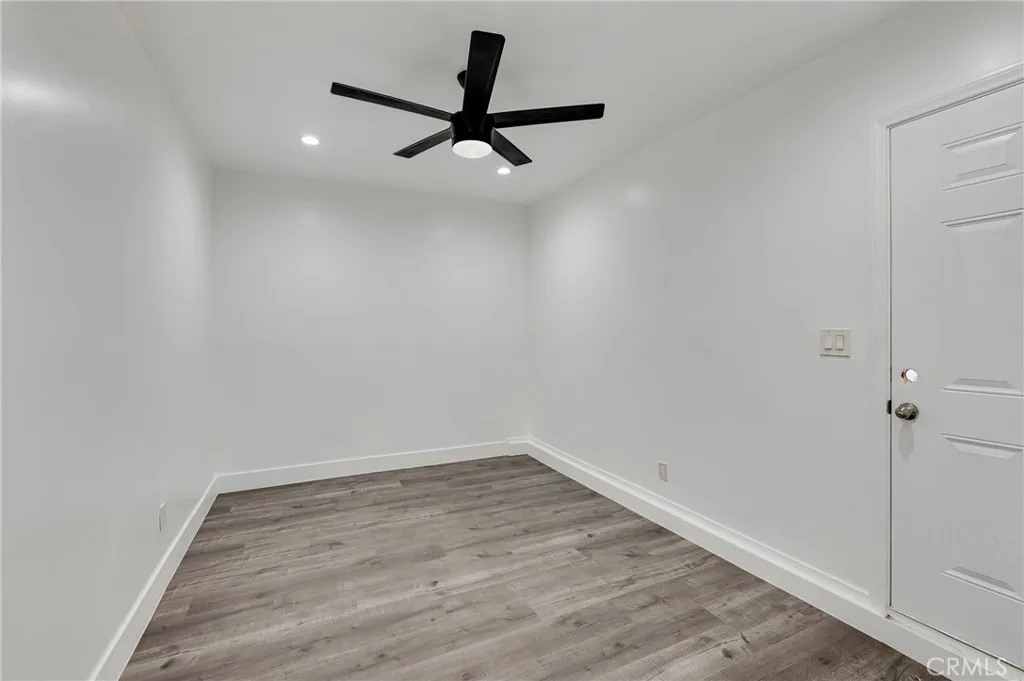 Additional image 95 of 8023 Hooper Ave, Los Angeles, CA 90001