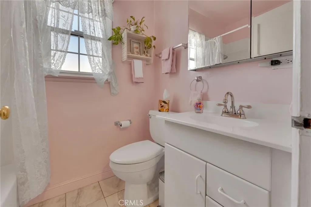 Additional image 51 of 159 E La Verne, Pomona, CA 91767