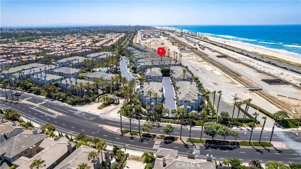 Additional image 52 of 6251 Surfpoint Cir, Huntington Beach, CA 92648