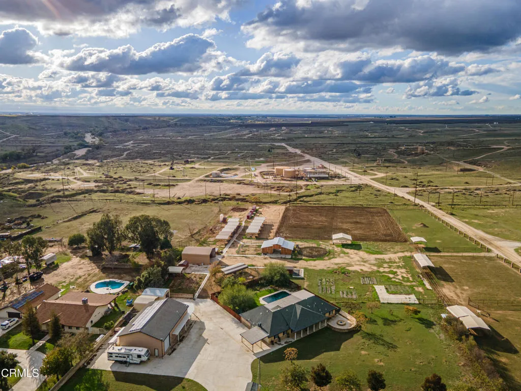 Additional image 138 of 102 Anna Lane, Bakersfield, CA 93308