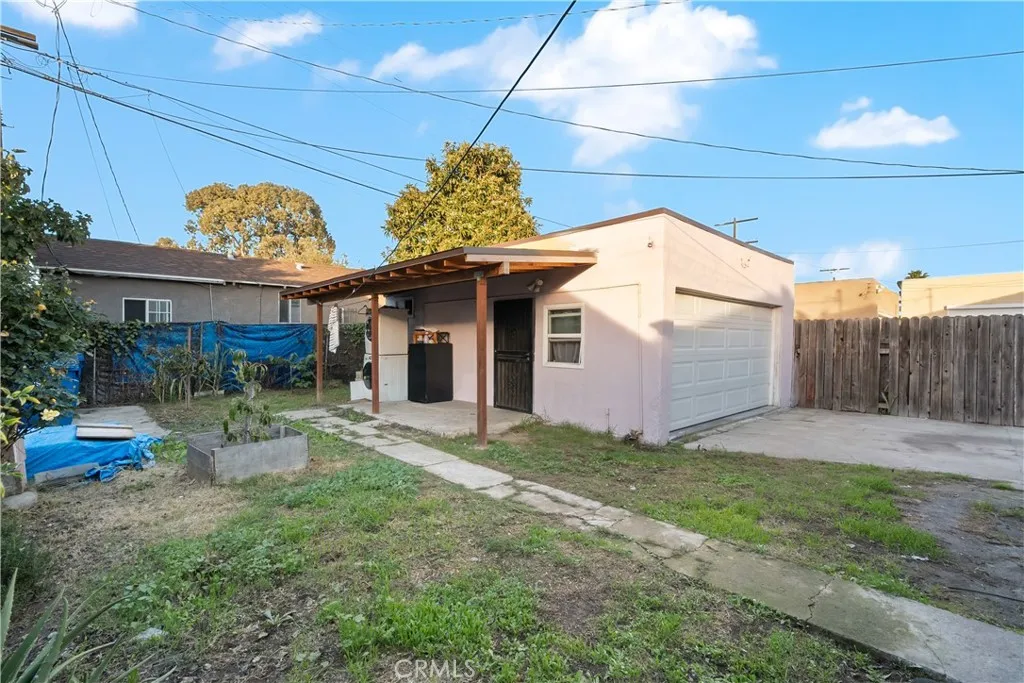 Additional image 24 of 641 W 108th St, Los Angeles, CA 90044