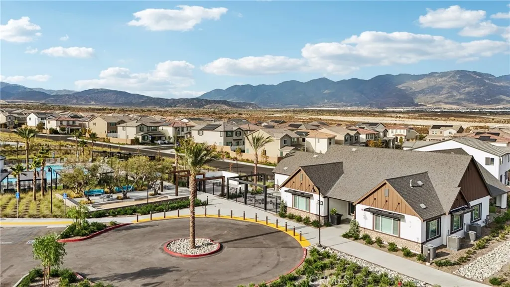 Additional image 137 of 2464 Yellowstone Way, Rialto, CA 92377