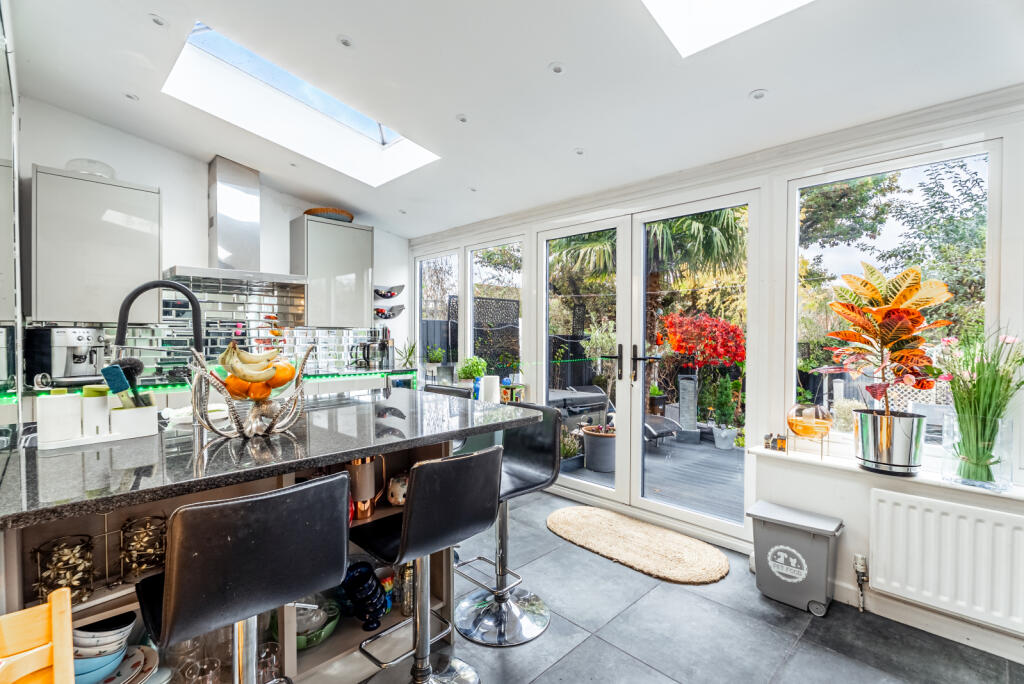 Additional image 7 of Farriday Close, Valley Road, St. Albans, Hertfordshire, AL3