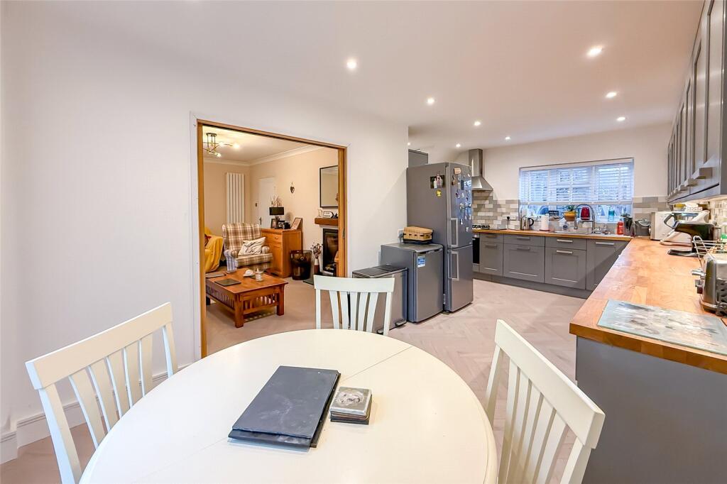 Additional image 18 of High Oaks, St. Albans, Hertfordshire, AL3