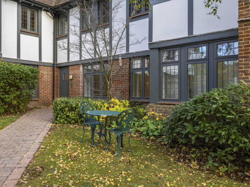 Additional image 13 of Old Mile House Court, St Albans, AL1