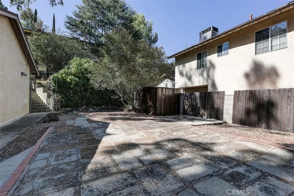 Additional image 78 of 7951 Glenties Lane, Sunland, CA 91040