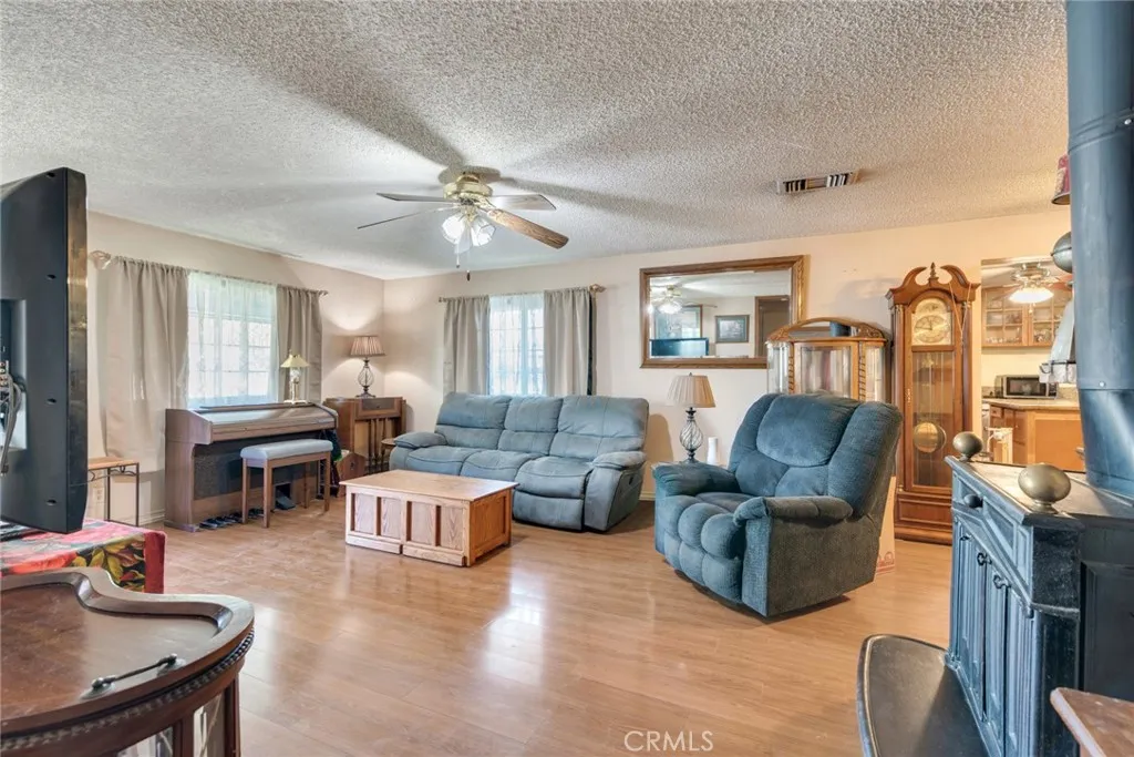 Additional image 6 of 19810 Gustin Lane, Perris, CA 92570