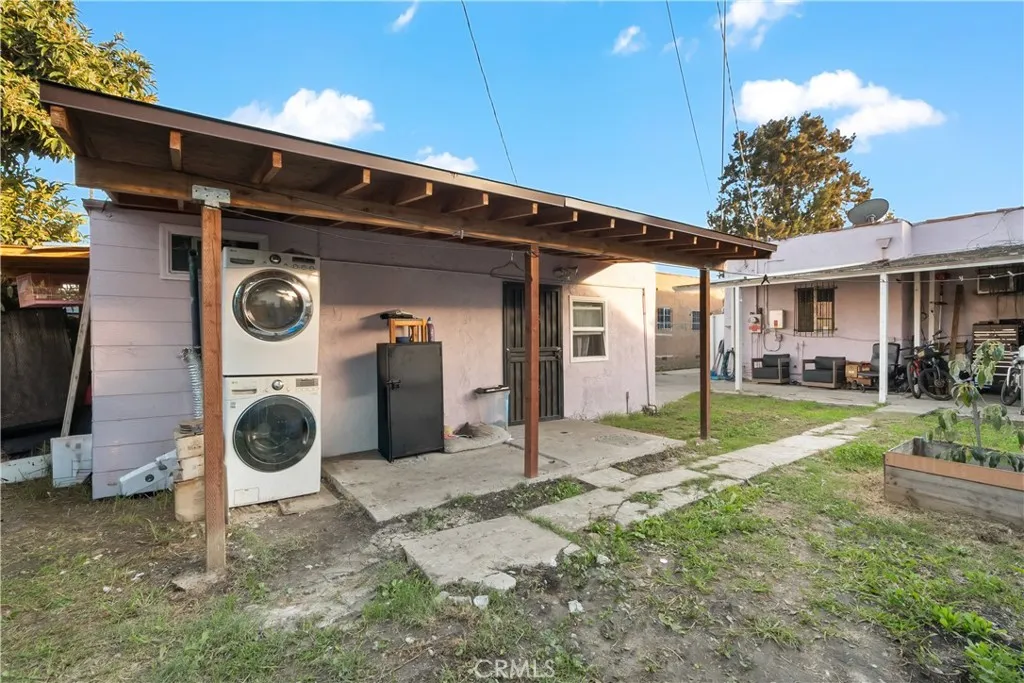 Additional image 22 of 641 W 108th St, Los Angeles, CA 90044