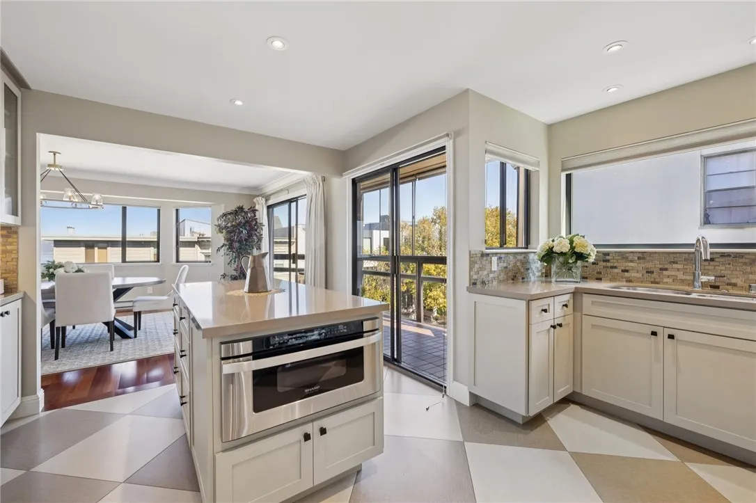 Additional image 82 of 373 Lombard St, San Francisco, CA 94133