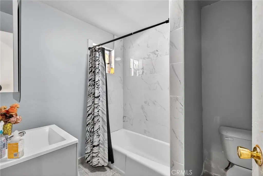 Additional image 24 of 1139 E 82nd St, Los Angeles, CA 90001