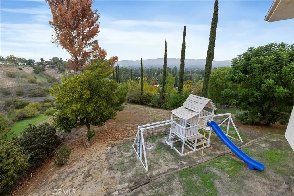 Additional image 138 of 4651 Ellenita Ave., Tarzana, CA 91356