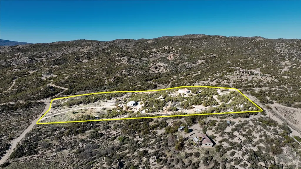 Additional image 5 of 42475 La Brinia Ln, Anza, CA 92539