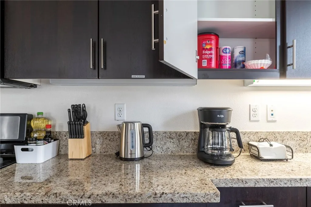 Additional image 15 of 816 E Promenade Unit A, Azusa, CA 91702