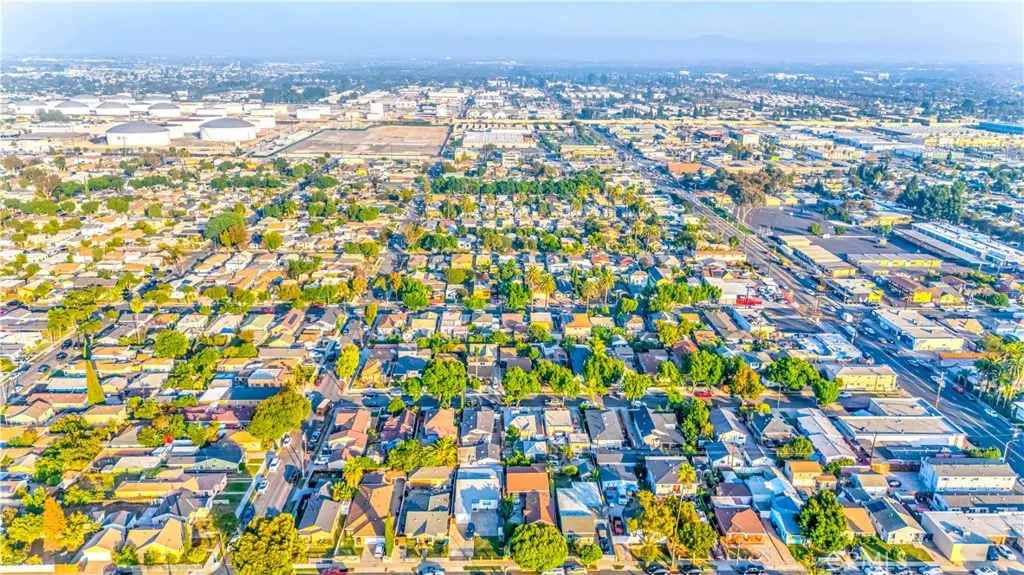 5880 Gundry Avenue, Long Beach, CA 90805