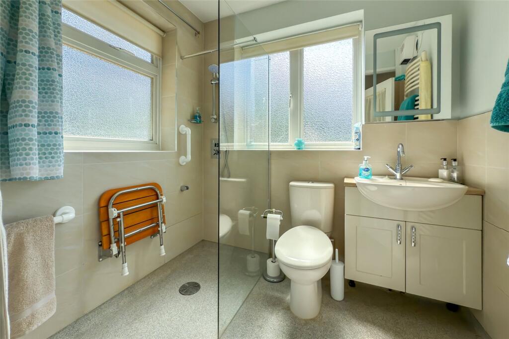 Additional image 20 of Roundwood Lane, Harpenden, Hertfordshire, AL5