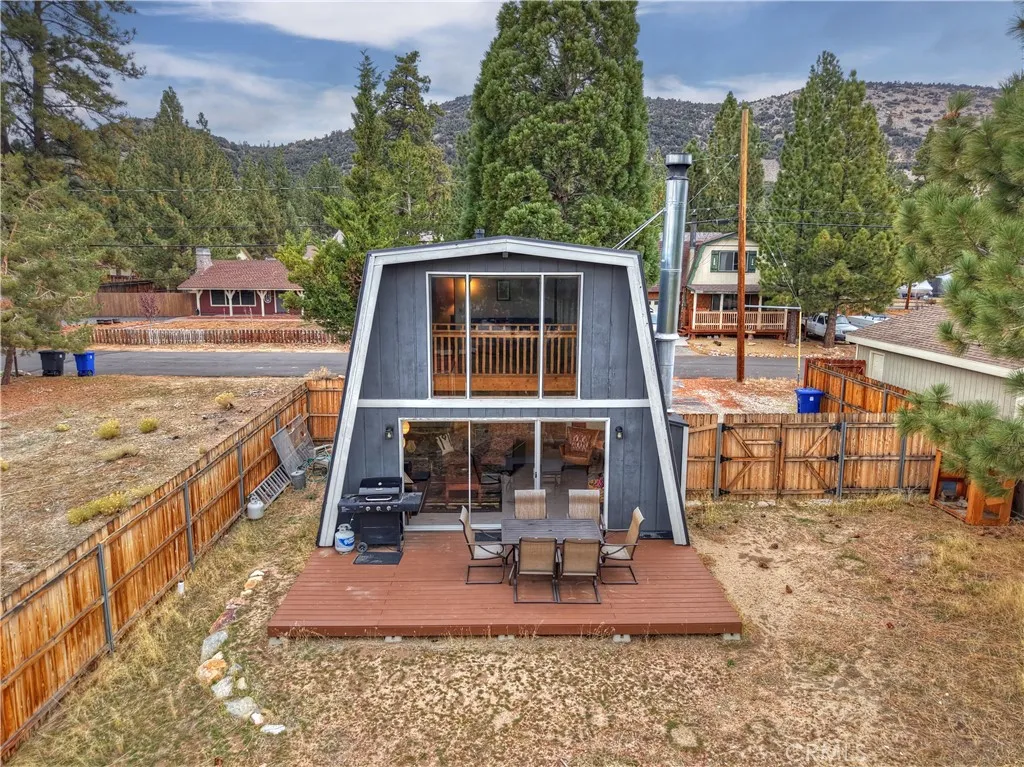 Additional image 33 of 236 E Cinderella Dr, Big Bear City, CA 92314