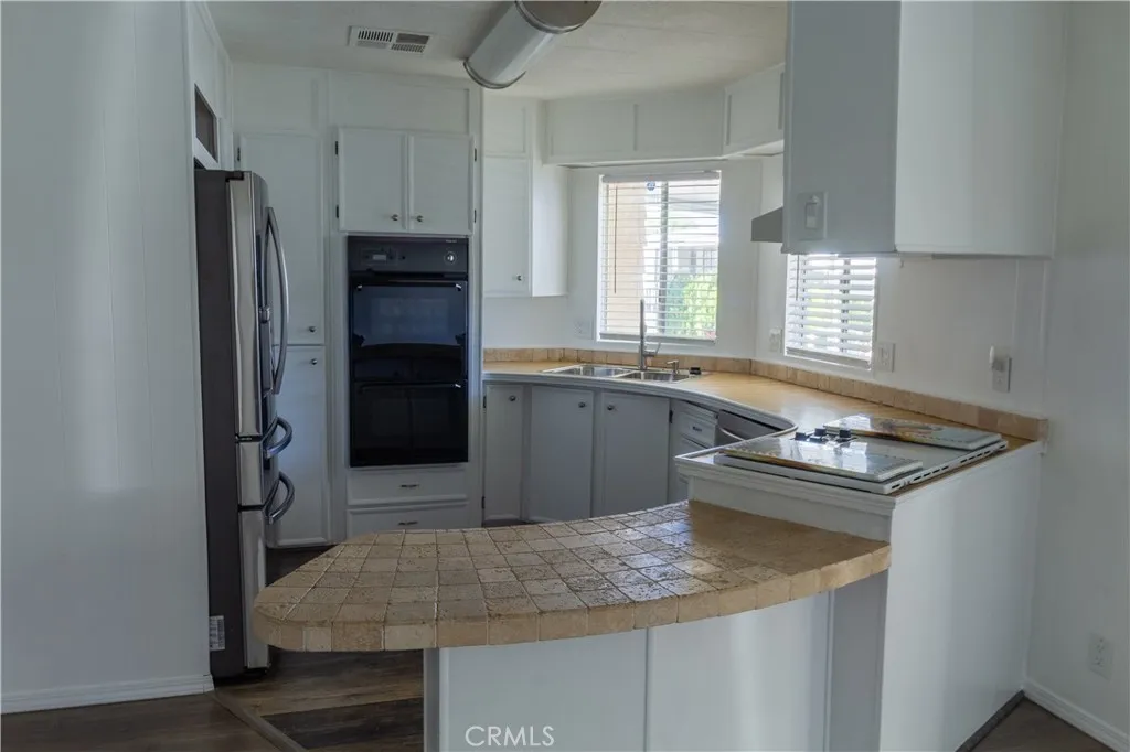 Additional image 47 of 54999 Martinez Trail Unit 87, Yucca Valley, CA 92240