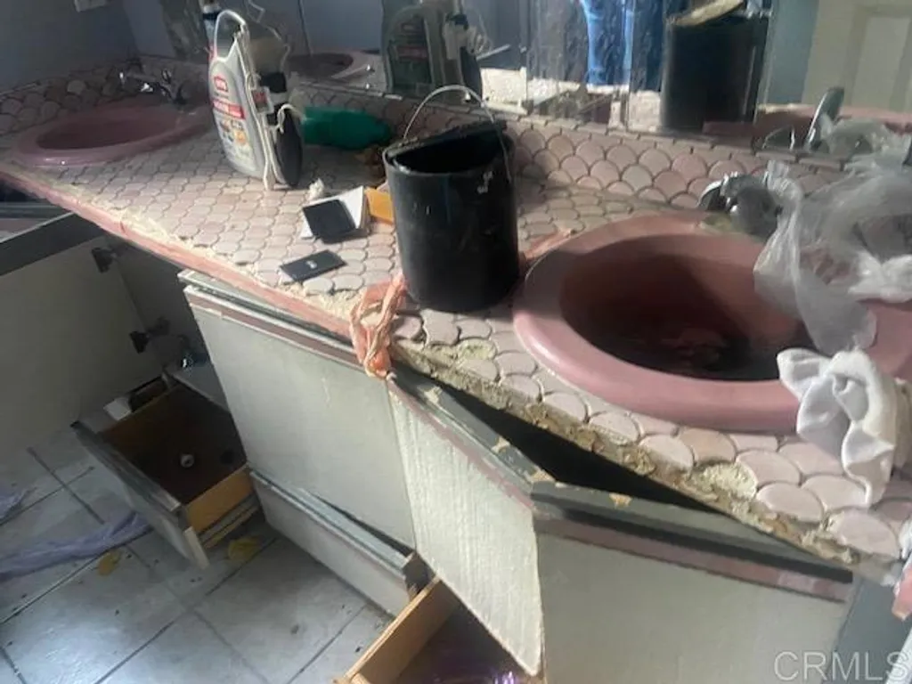 Additional image 5 of 5676 Dehesa Road E, El Cajon, CA 92019