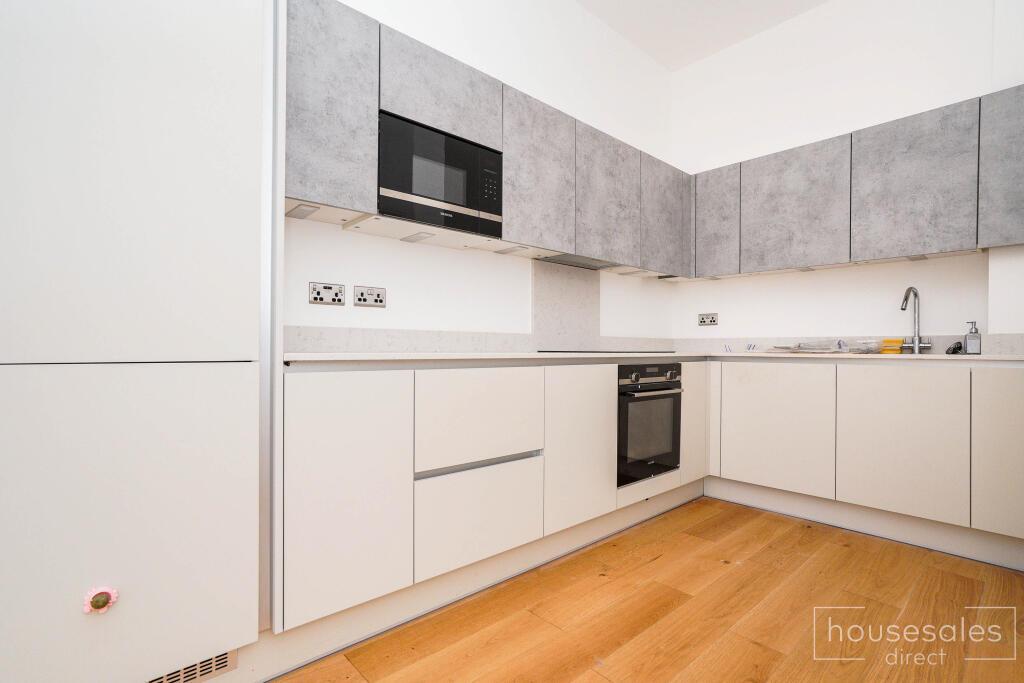 Additional image 3 of Principle Point, Welwyn Garden City, AL7