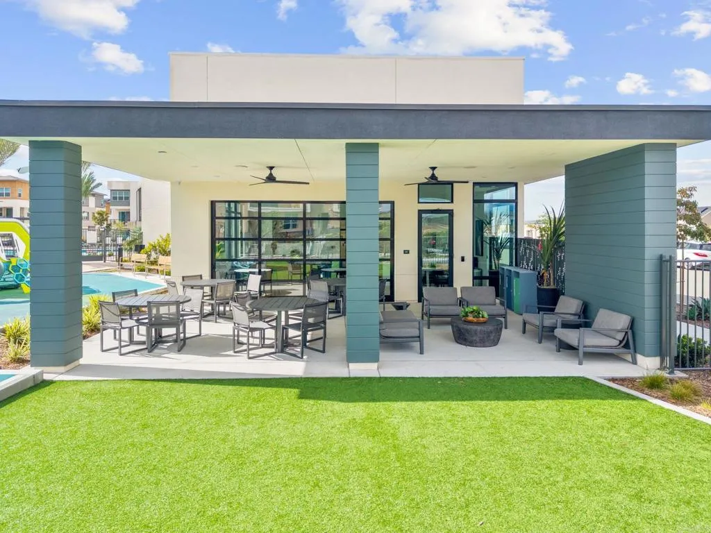 Additional image 101 of 841 Hana Avenue Unit 1, Chula Vista, CA 91911