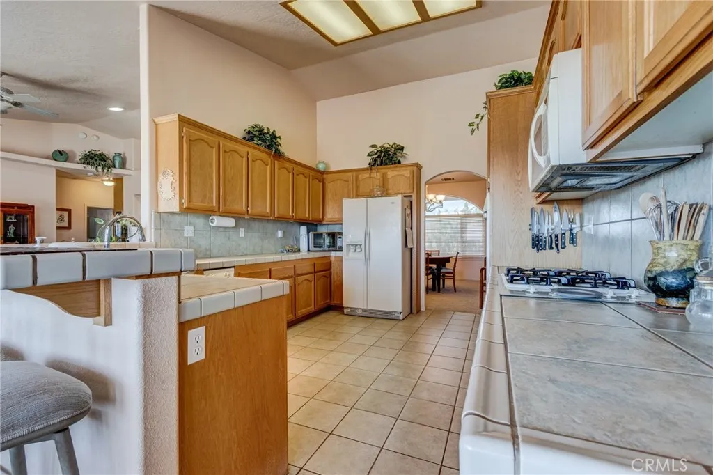 Additional image 28 of 8605 Cantel Court, Oak Hills, CA 92344