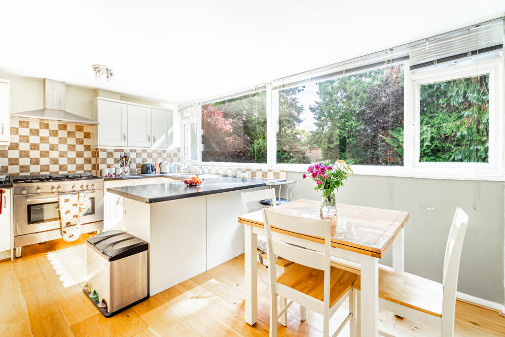 Additional image 5 of St. Johns Court, Beaumont Avenue, St. Albans, Hertfordshire, AL1