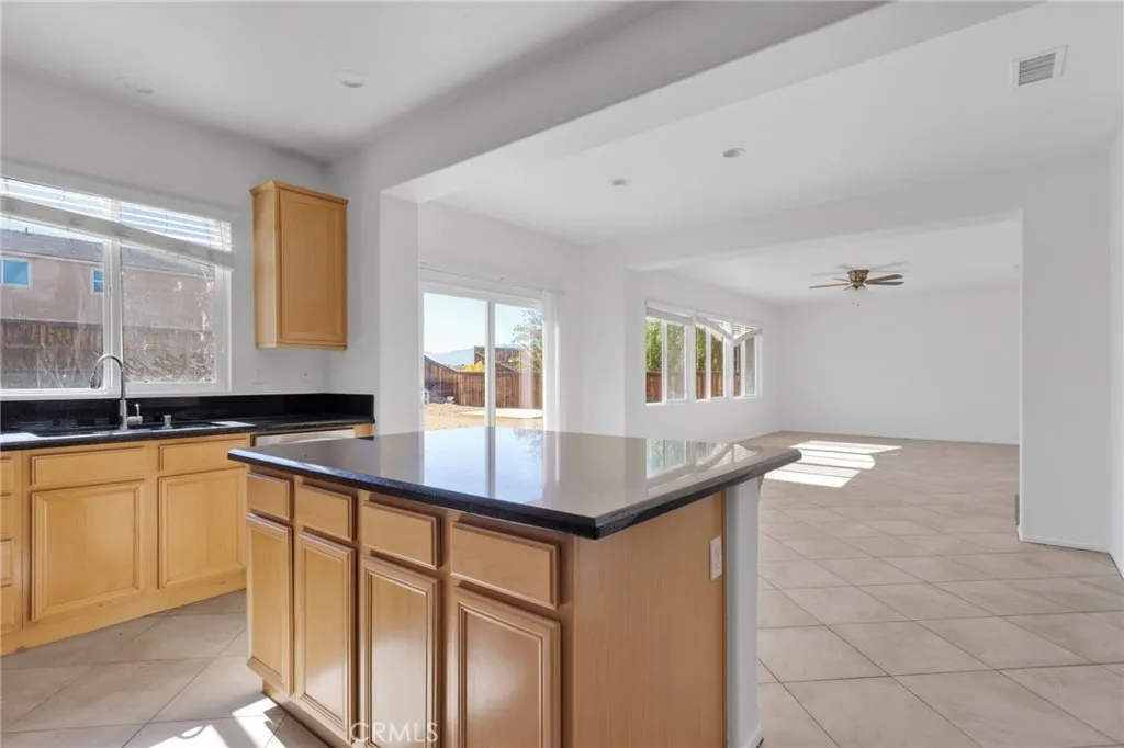 Additional image 13 of 12299 Dandelion Way, Victorville, CA 92392