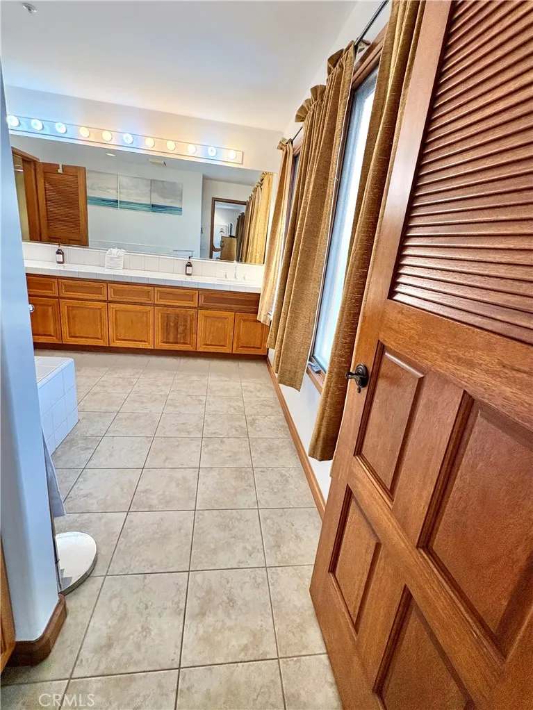 Additional image 95 of 78 Gaviota, Avalon, CA 90704