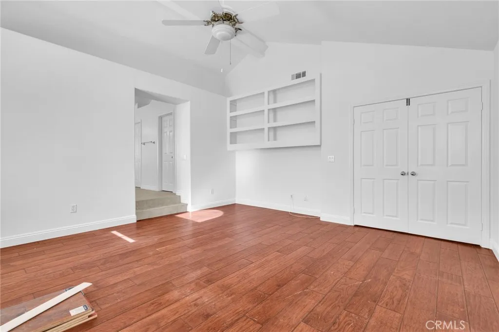 Additional image 30 of 32 Salinas, Lake Forest, CA 92610