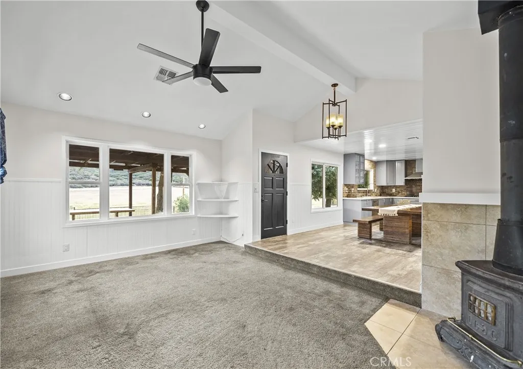 Additional image 6 of 42612 Montello Dr, Lake Elizabeth, CA 93532