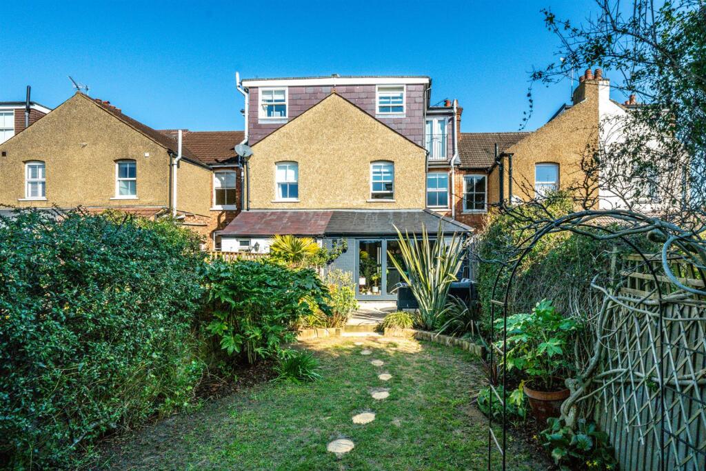 Additional image 30 of Brampton Road, St. Albans