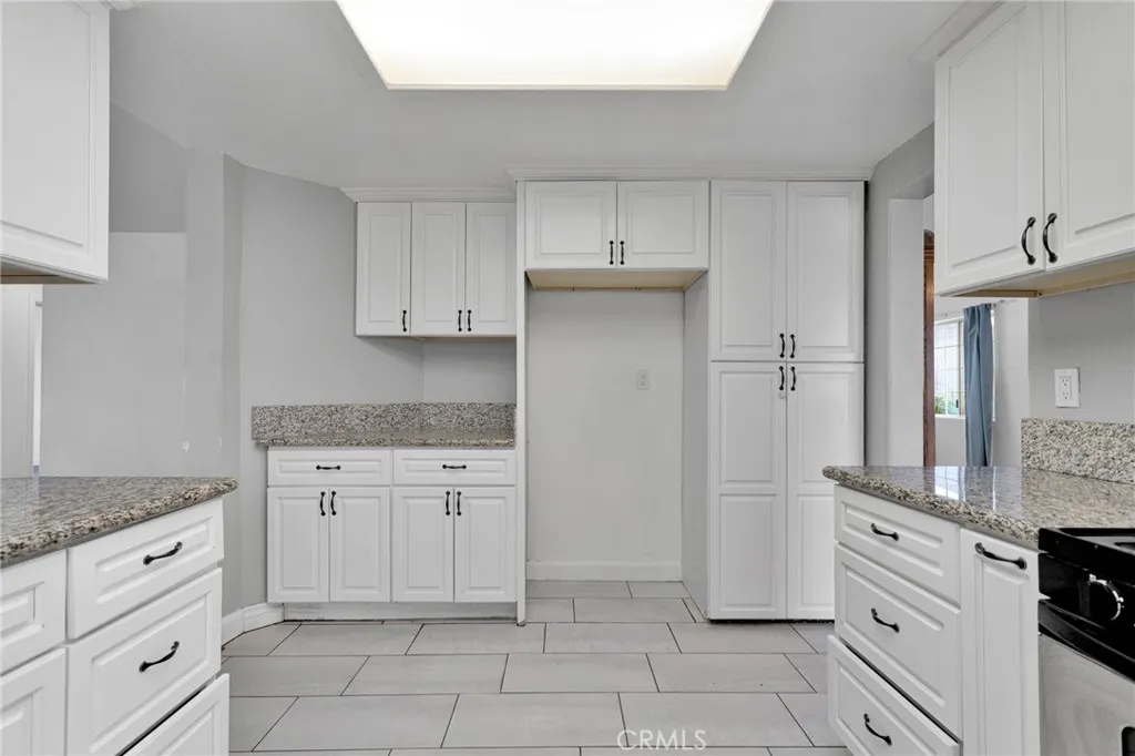 Additional image 77 of 18660 Del Resto Dr, Victorville, CA 92395